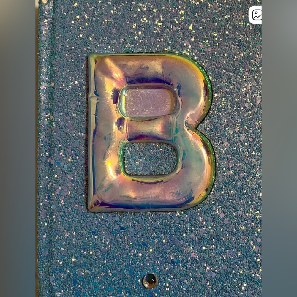 New Justice light up "B" journal